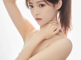 网红“迅猛龙”因操作失误开启会员直播引热议本人称影响复旦学业